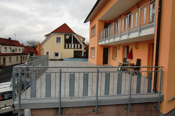 Mo. 08.11. Balkon in Prisendorf 015